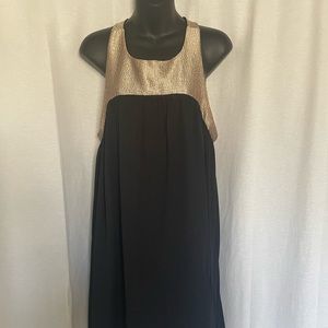 Black & Gold Flowy Below Knee Dress